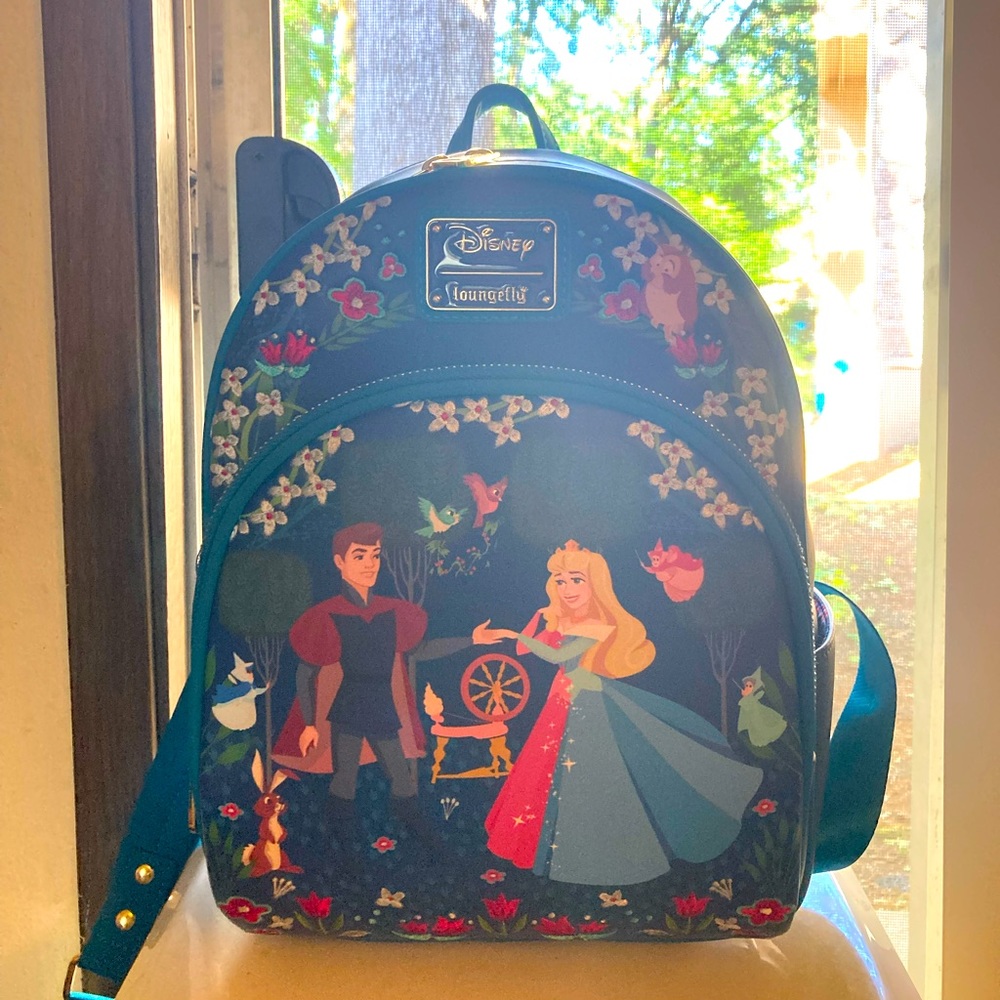 Loungefly Boxlunch Exclusive Sleeping Beauty Mini Backpack *Used*